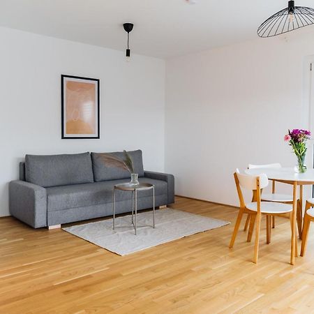 Modern Apartment Vienna Esterno foto